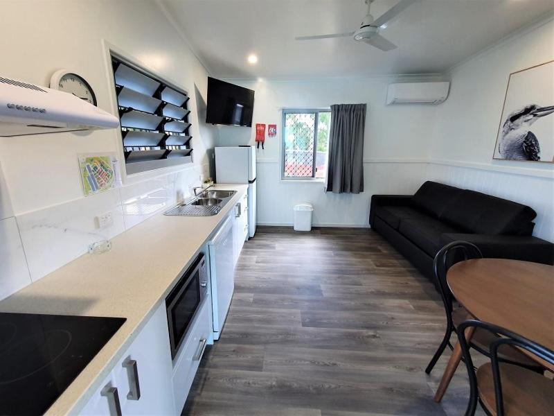 Lake Tinaroo Holiday Park מראה חיצוני תמונה