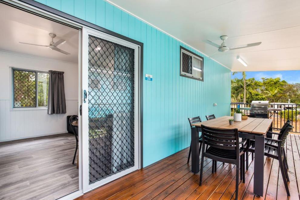 Lake Tinaroo Holiday Park מראה חיצוני תמונה